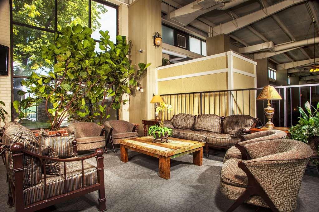 Northwest Inn Woodward Удобства снимка